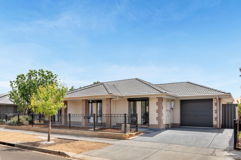 11 Clementine Ave, Munno Para, SA 5115