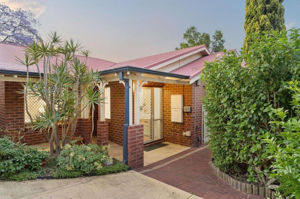 108a Todd Ave, Como, WA 6152