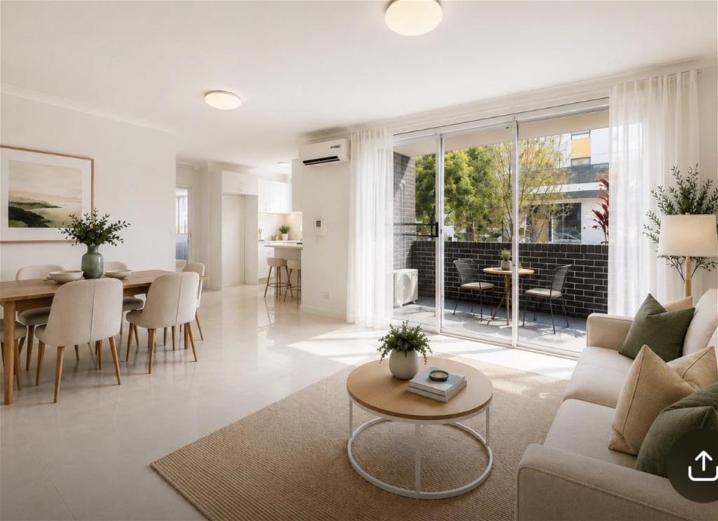 1/4 Barangaroo Rd, Toongabbie, NSW 2146