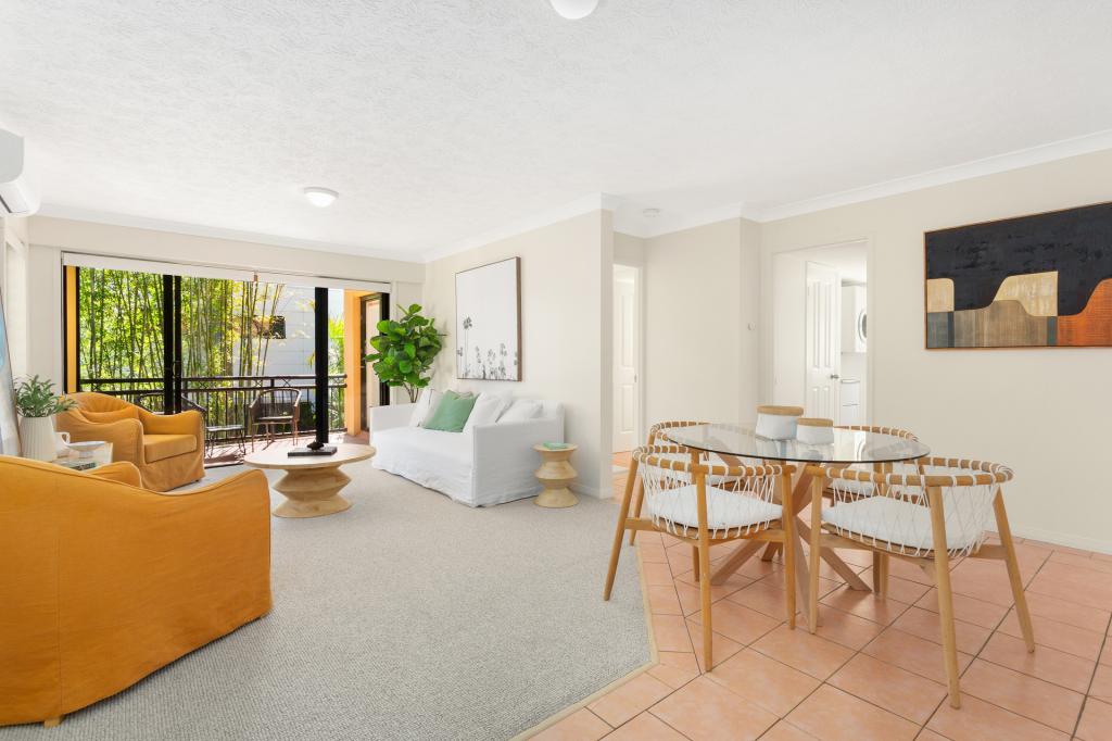 8/5 Tarni Ave, Palm Beach, QLD 4221