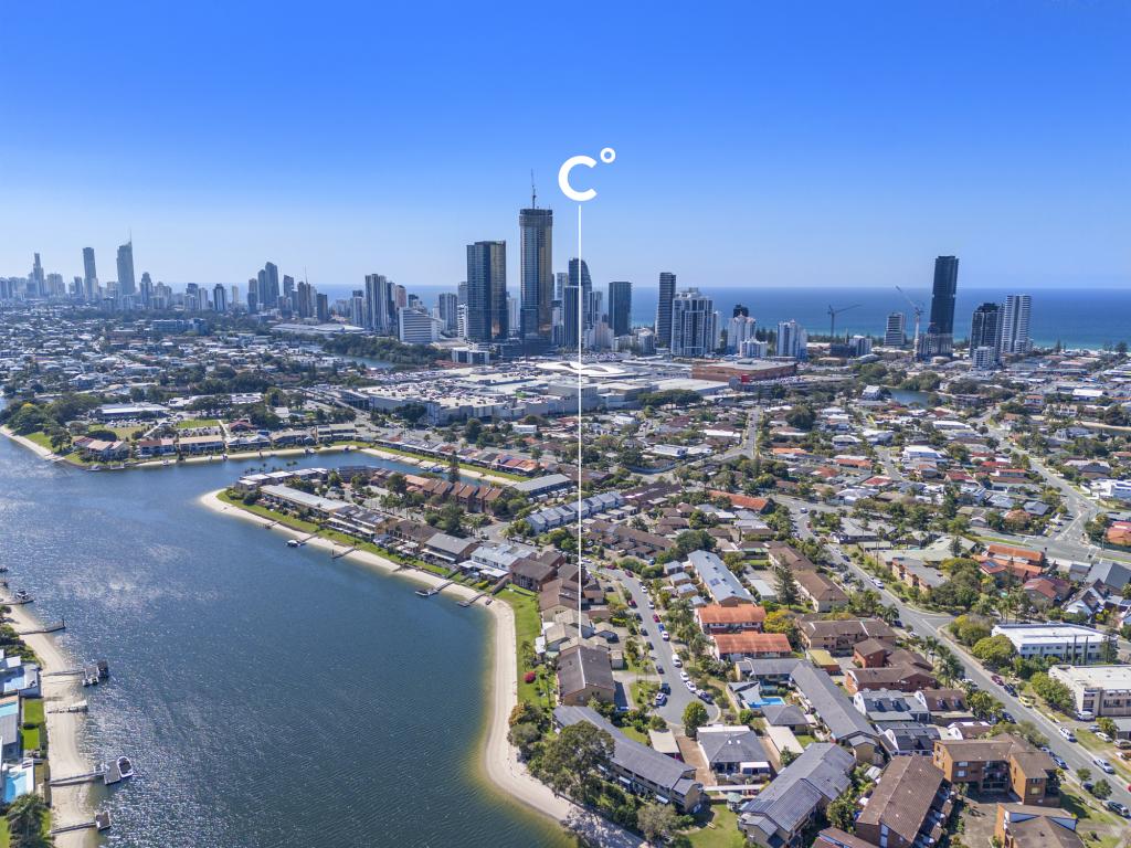 2/6 Aquila Ct, Mermaid Waters, QLD 4218