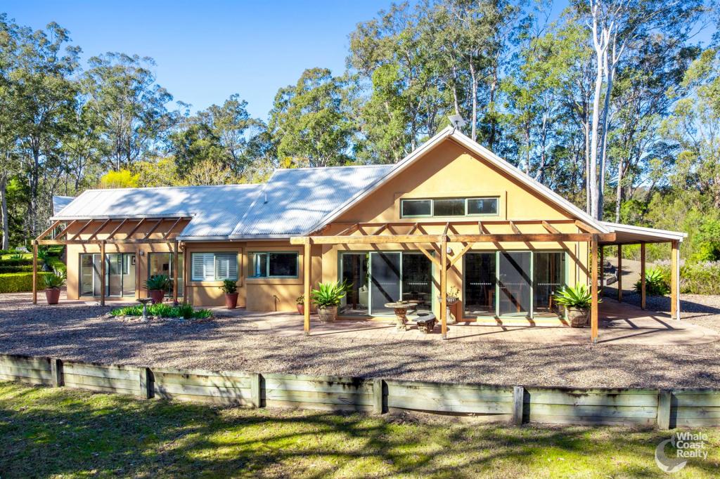 105 Hobbs Point Rd, Narooma, NSW 2546