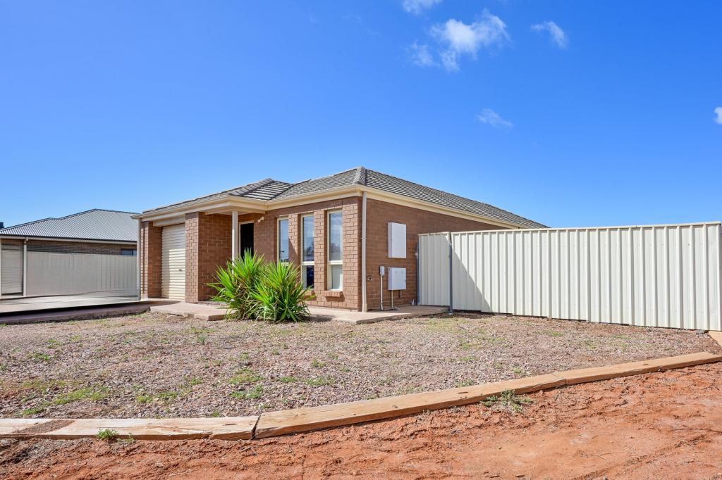 53 Phillips St, Whyalla Stuart, SA 5608