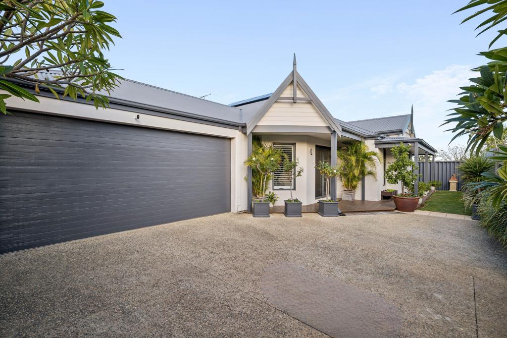 42a Third St, Bicton, WA 6157