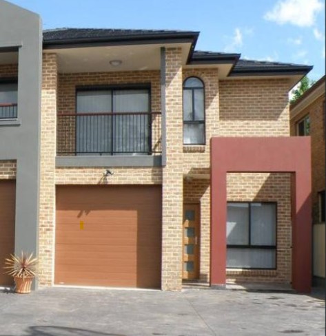 21a Hodgkinson Cres, Panania, NSW 2213
