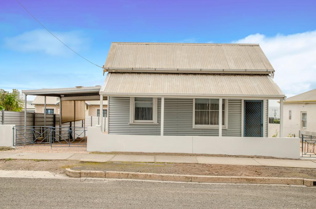 28 Wells St, Streaky Bay, SA 5680