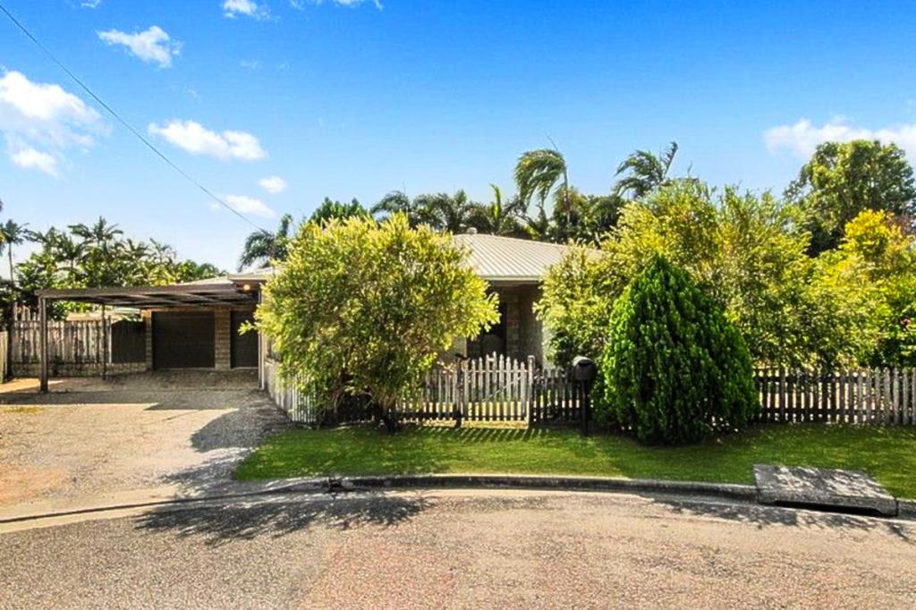 2 Cashew Cl, Forrest Beach, QLD 4850