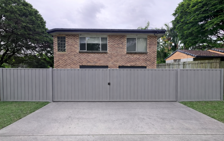 266 Old Cleveland Rd, Capalaba, QLD 4157