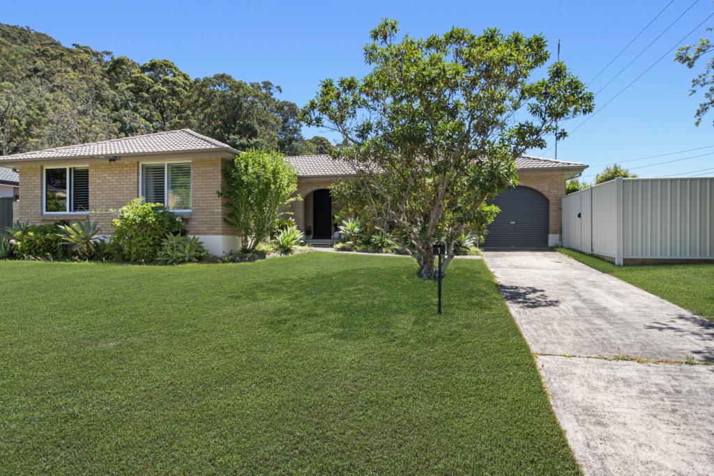 1 NUMBY CL, UMINA BEACH, NSW 2257
