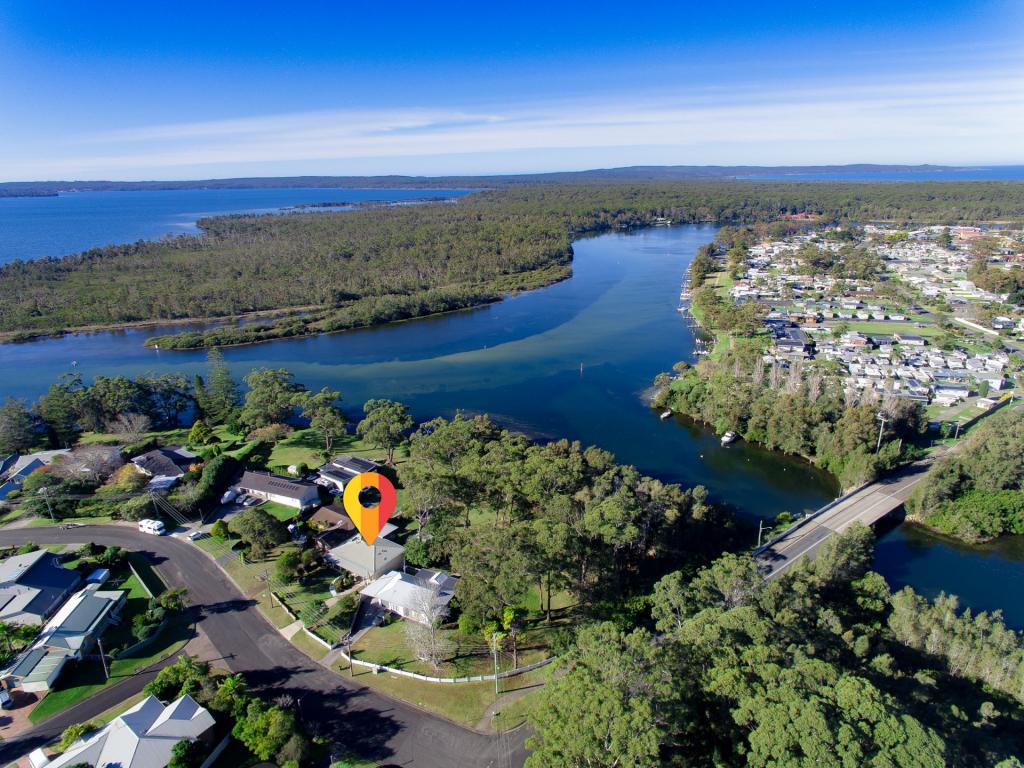 136 RIVER RD, SUSSEX INLET, NSW 2540