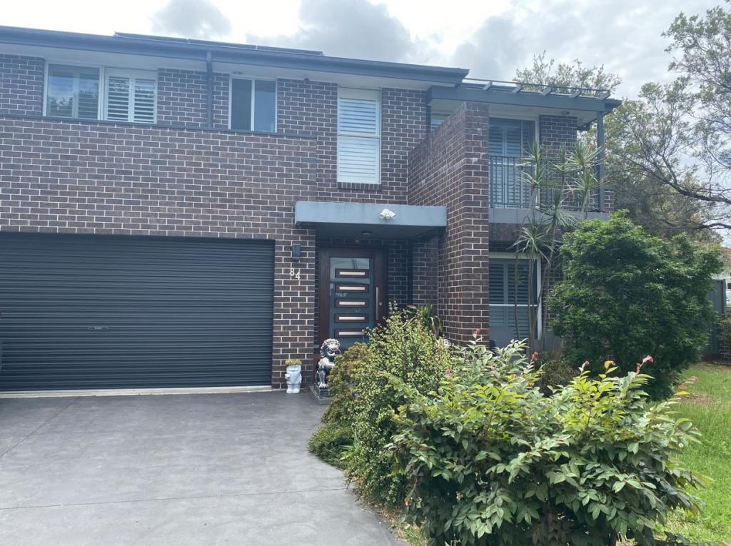 84 Bonds Rd, Roselands, NSW 2196