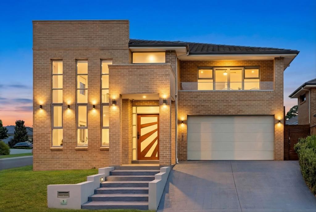 1 WHALE CT, STANHOPE GARDENS, NSW 2768