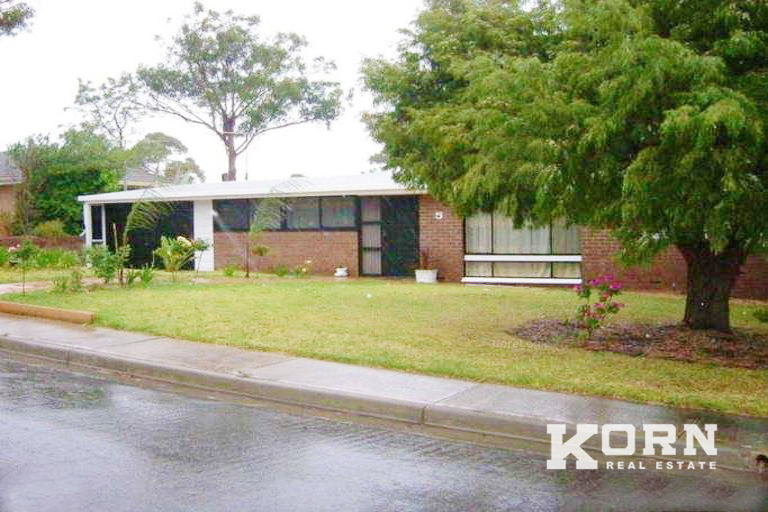 5 Sovereign St, Hallett Cove, SA 5158