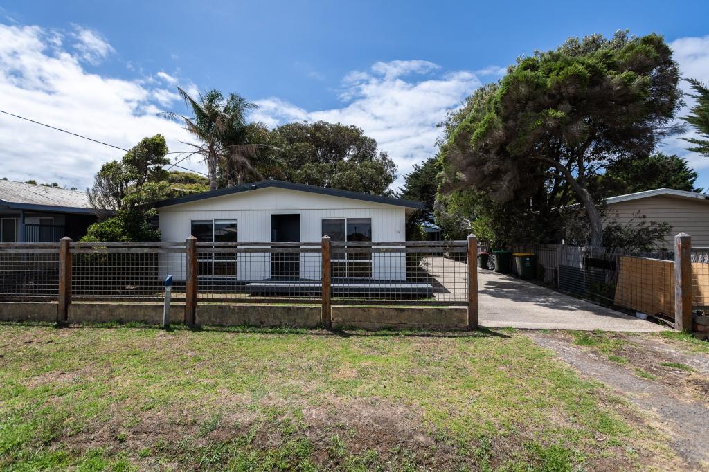 24 Hill St, Sunderland Bay, VIC 3922