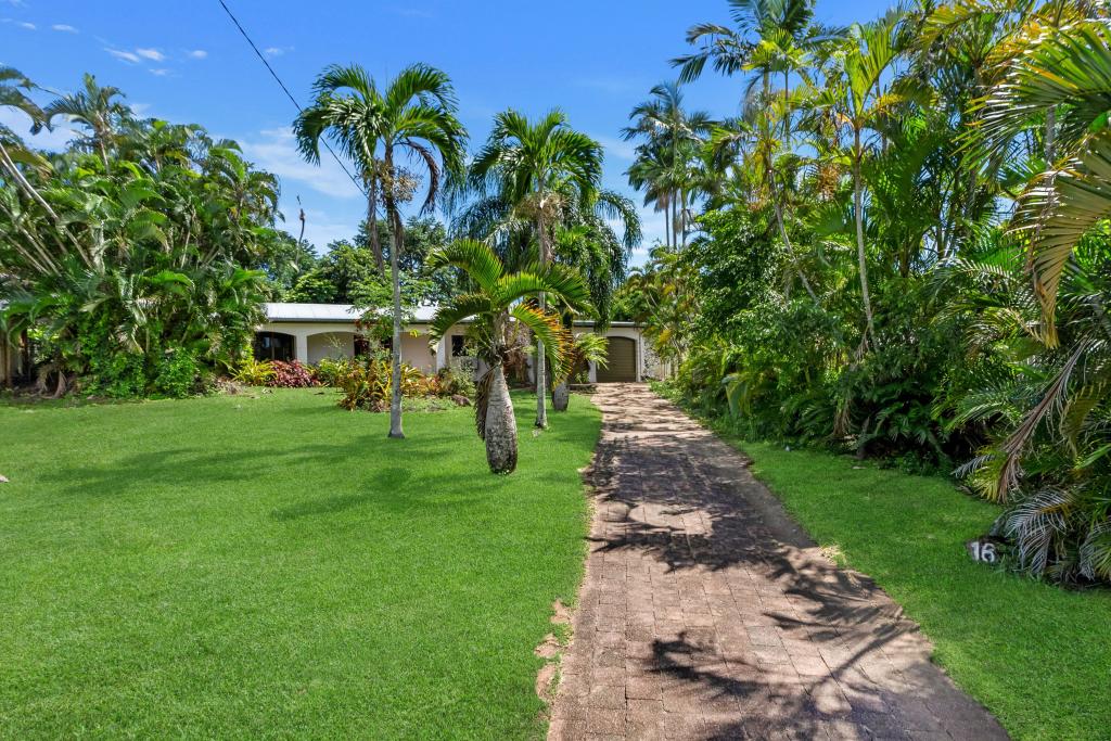 16 Boroko Cl, Trinity Beach, QLD 4879