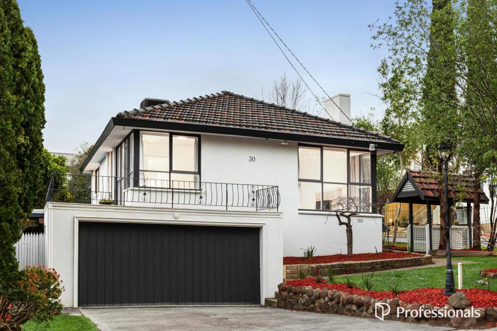 30 Winston Dr, Doncaster, VIC 3108