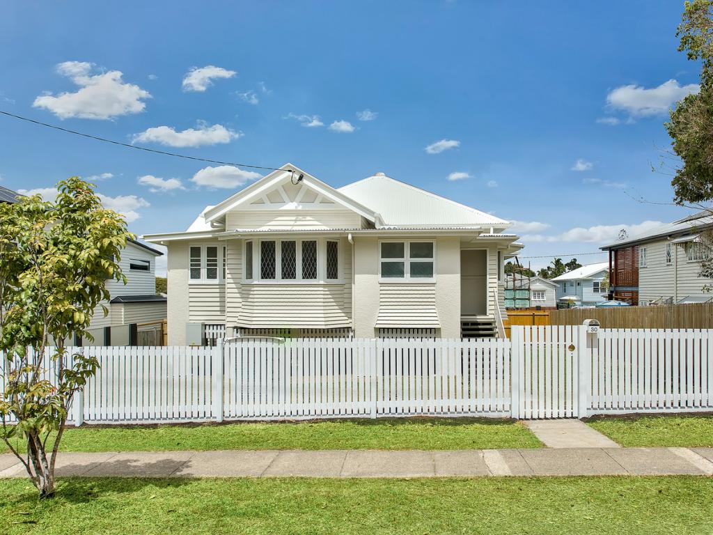 30 CREMORNE RD, KEDRON, QLD 4031