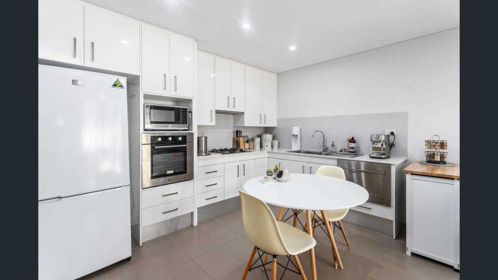 9/10-12 Batley St, West Gosford, NSW 2250