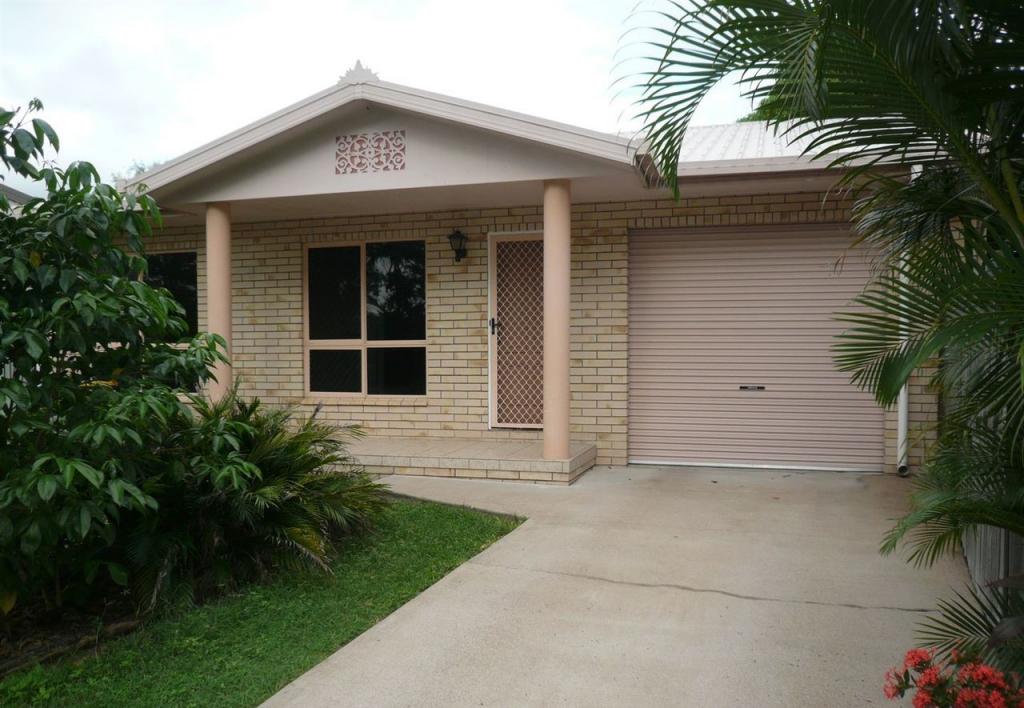 1/14 Mackersie St, Ayr, QLD 4807