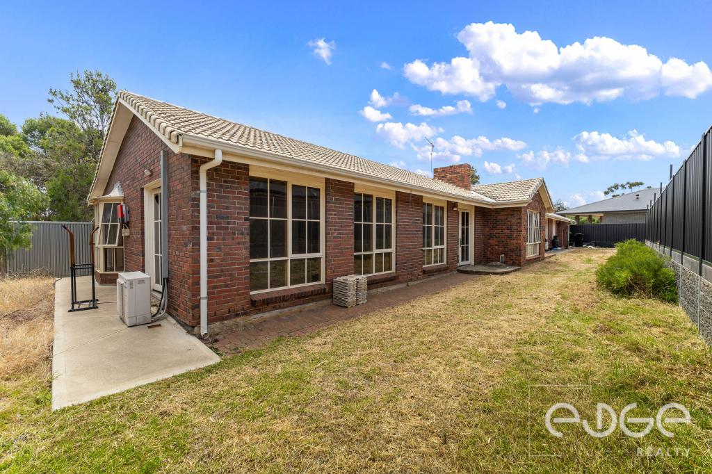 11 CHAPMAN AVE, SALISBURY HEIGHTS, SA 5109