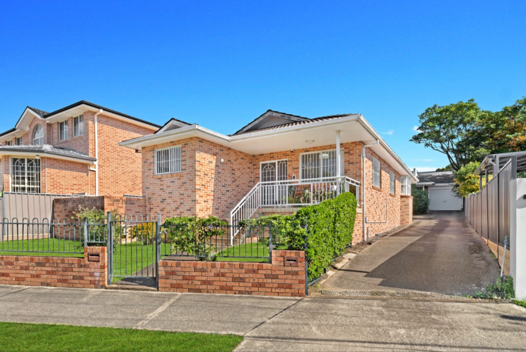 1 Thomas St, Hurstville, NSW 2220