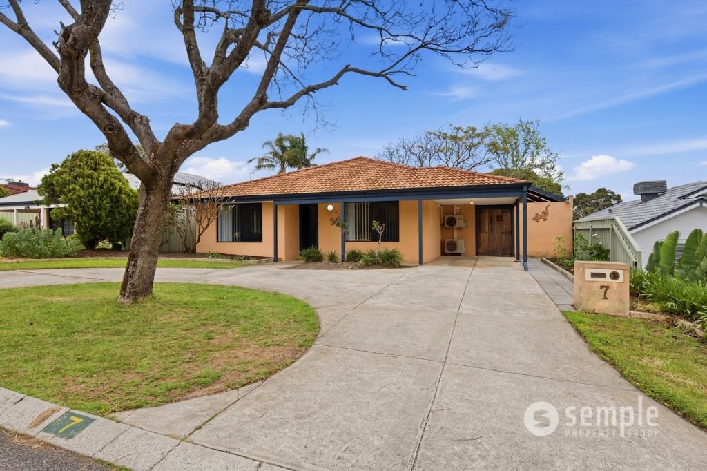 7 Ranunculus Ct, Beeliar, WA 6164