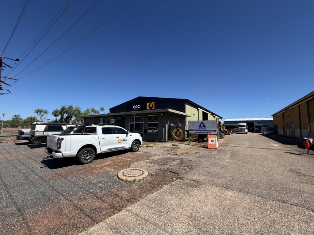 2/15 GRAFFIN CRES, WINNELLIE, NT 0820