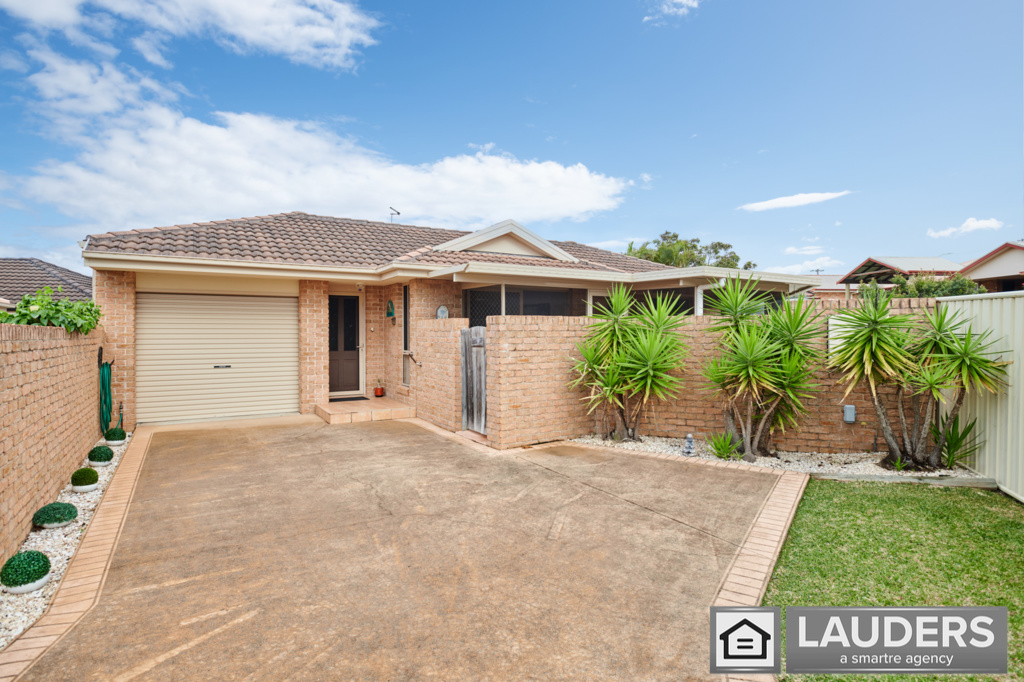 2/6 Ivy Cres, Old Bar, NSW 2430