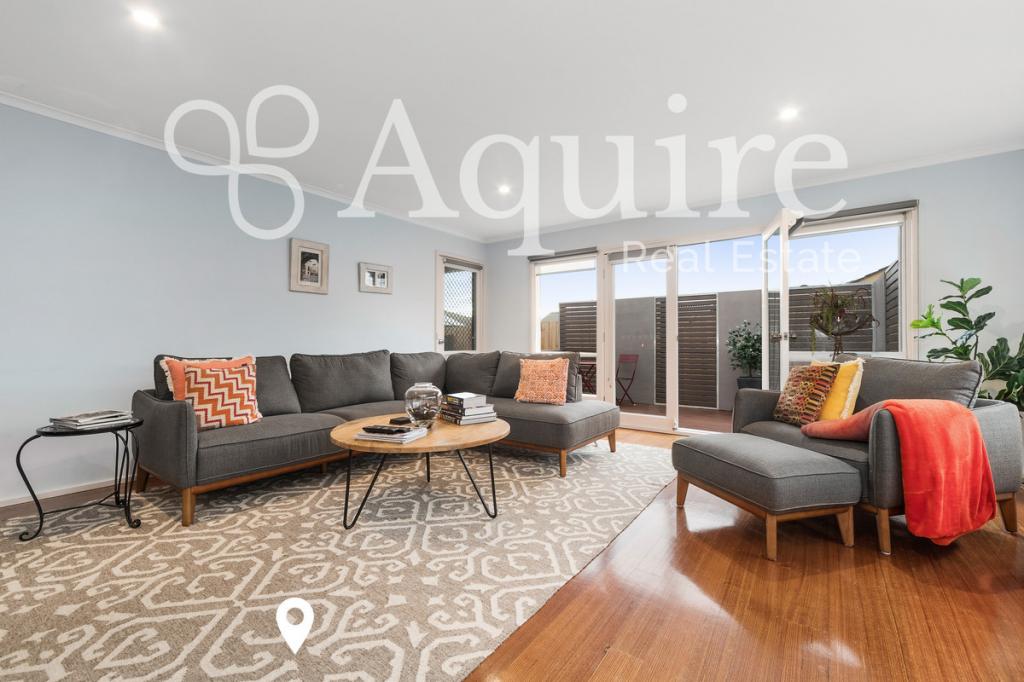 1/2 Beach Gr, Mornington, VIC 3931