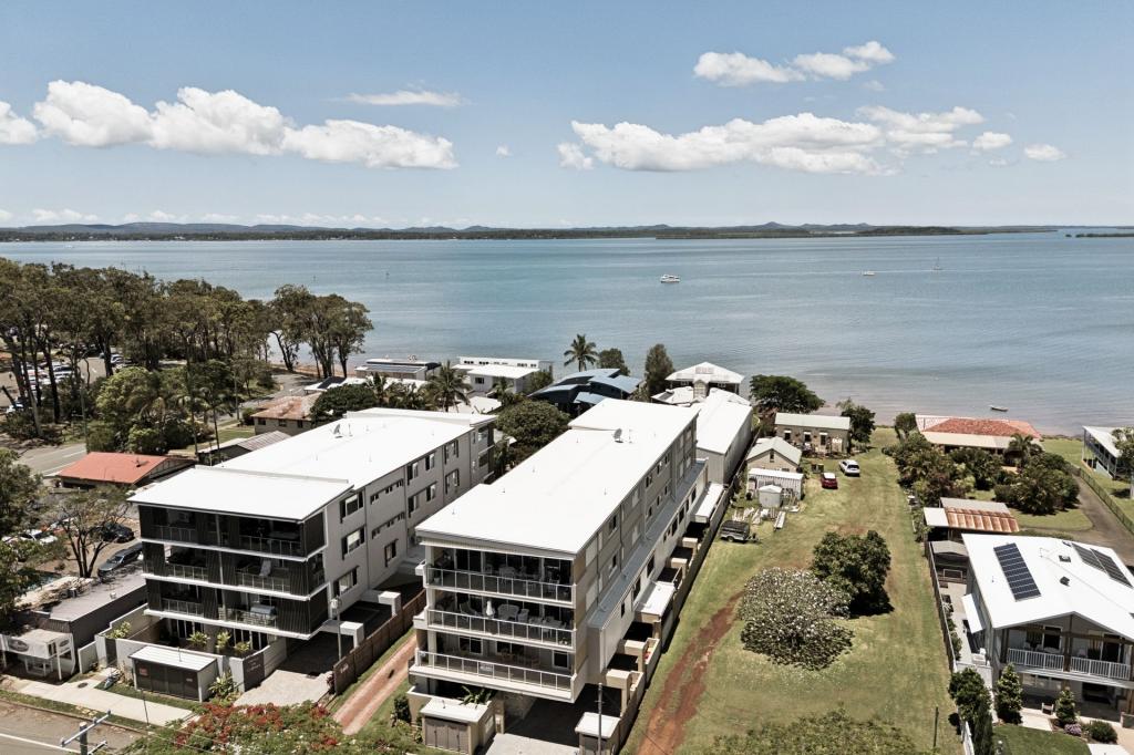 3/11 Colburn Ave, Victoria Point, QLD 4165