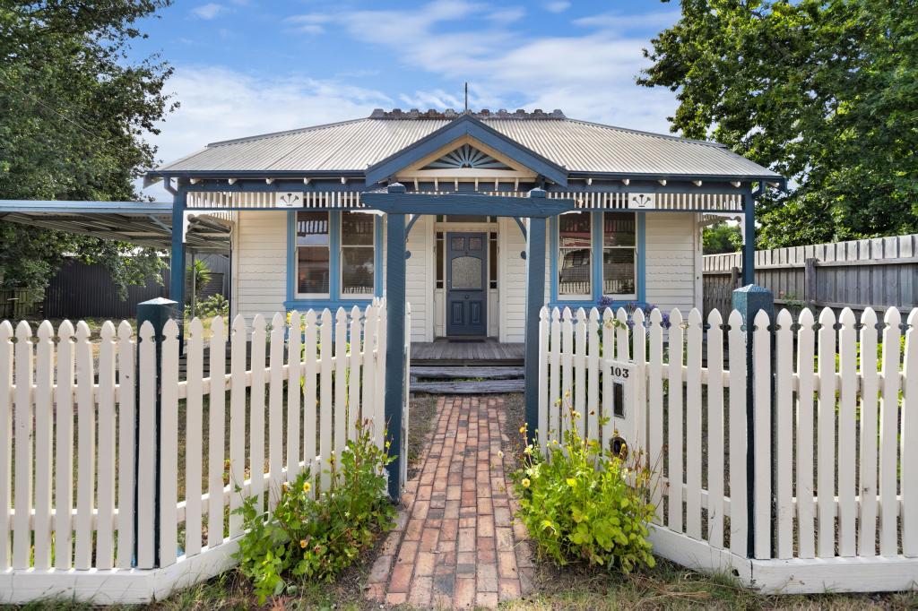 103 Joseph St, Ballarat East, VIC 3350