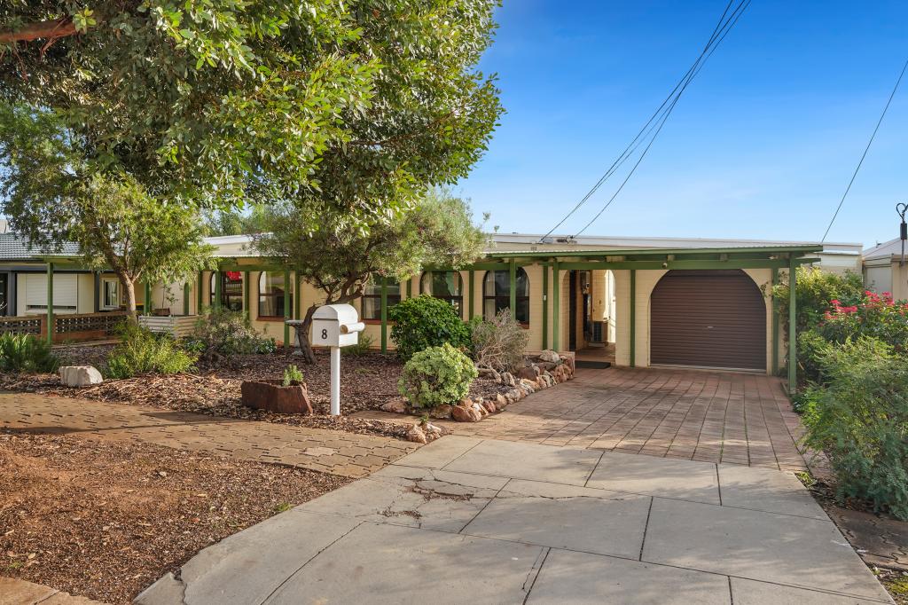 8 Sea View Rd, Para Hills, SA 5096