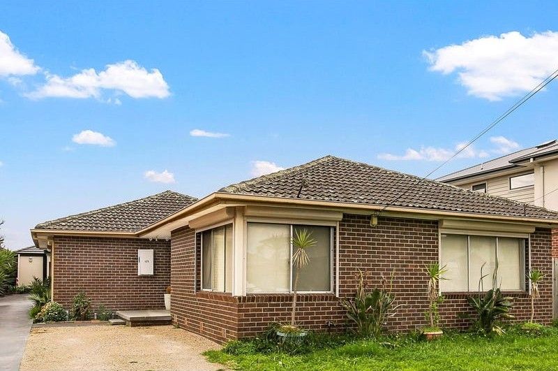 1/2 Burton St, Lalor, VIC 3075