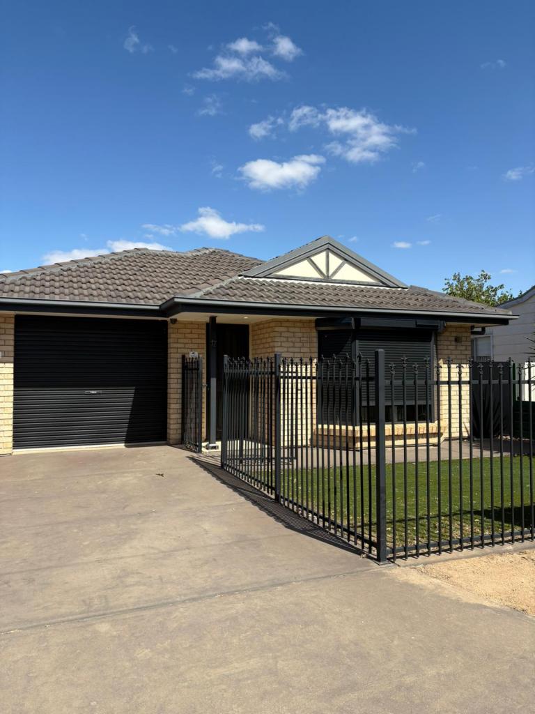 17 Horner St, Solomontown, SA 5540