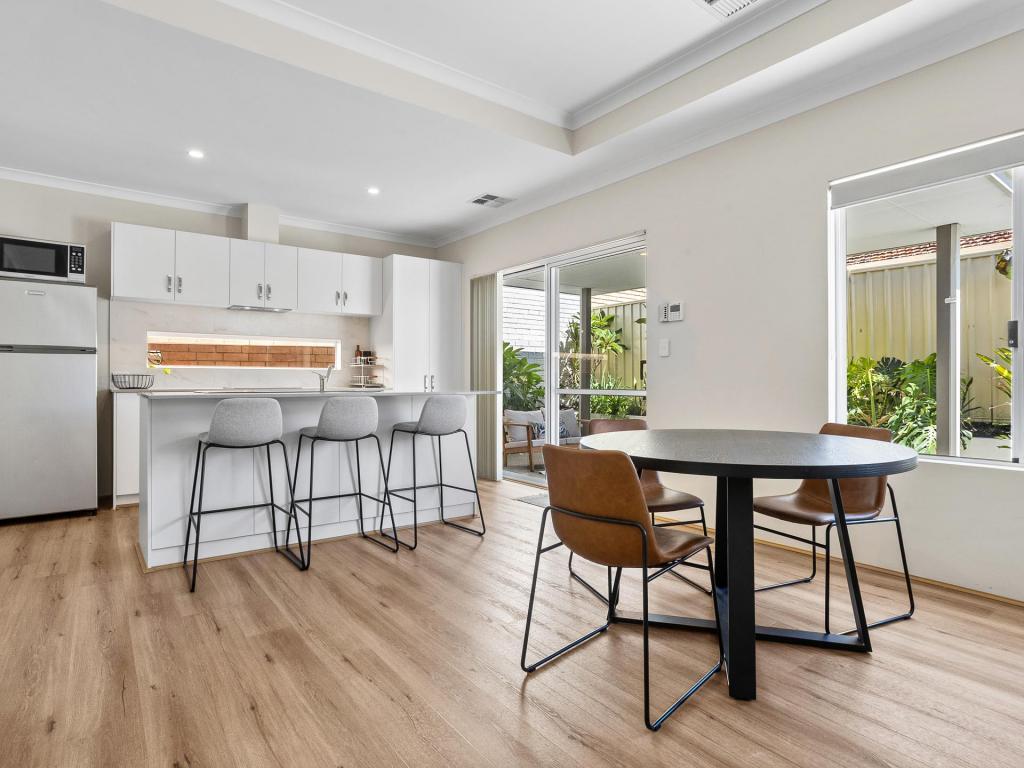 31c Owen Rd, Hamilton Hill, WA 6163