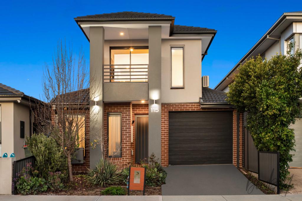 115 CHAMPION PDE, CRAIGIEBURN, VIC 3064