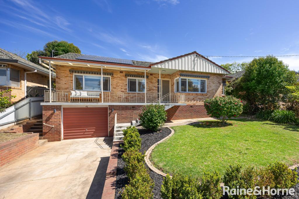 46 GROVE ST, KOORINGAL, NSW 2650