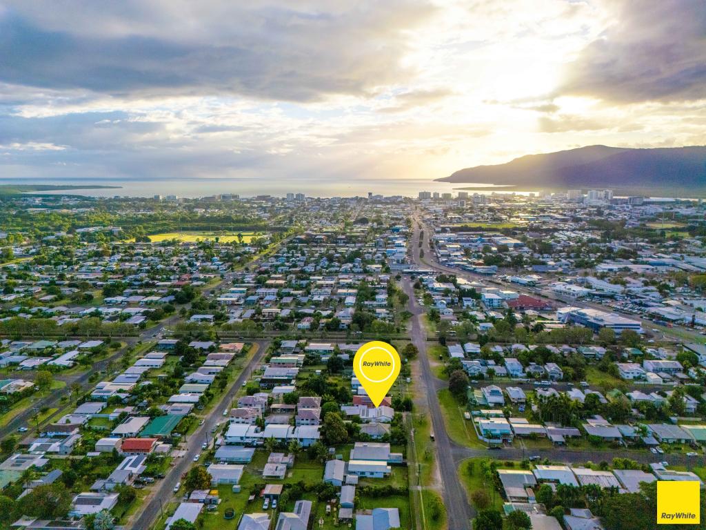 40 Earl St, Westcourt, QLD 4870