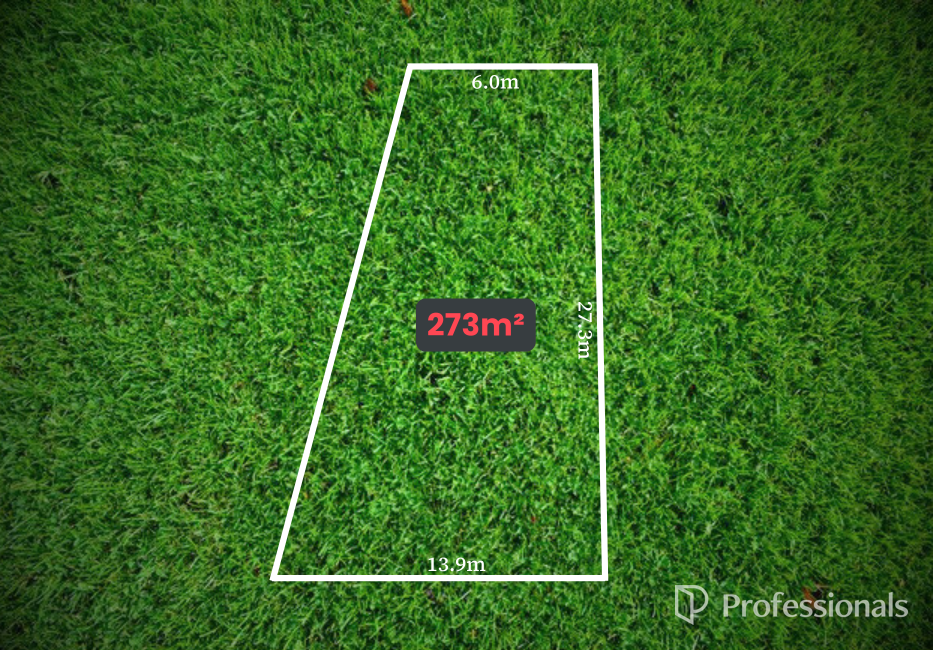 2 DARKE BVD, ROCKBANK, VIC 3335