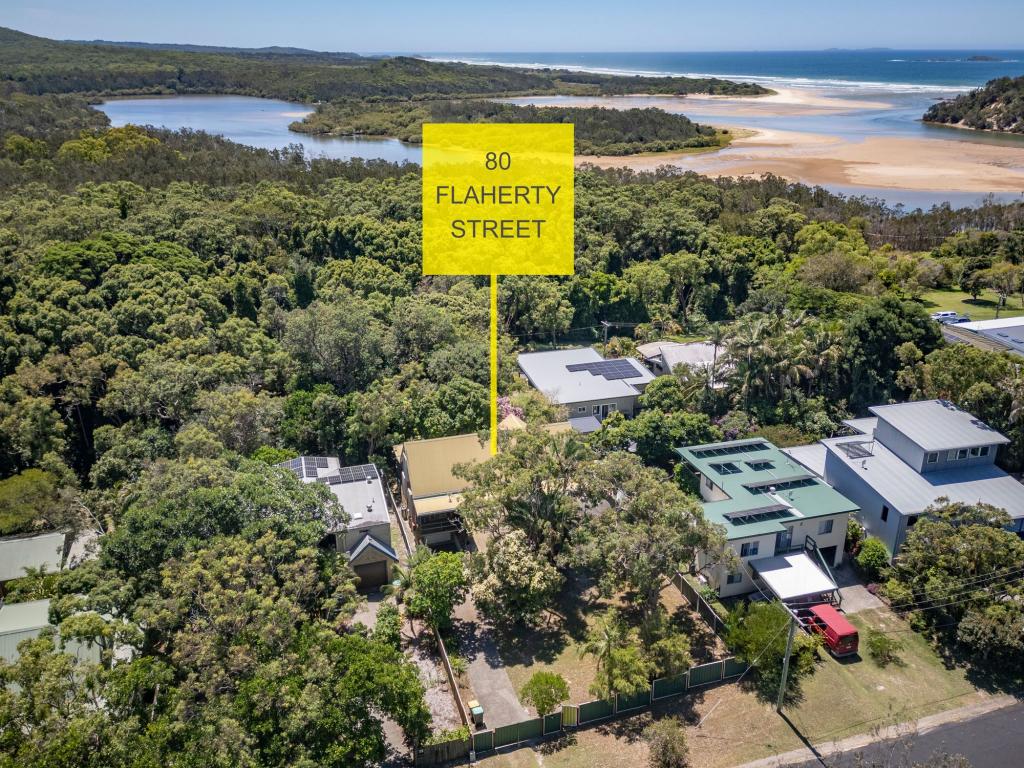 80 Flaherty St, Red Rock, NSW 2456