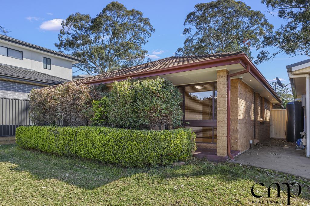 44 Karrabul Rd, St Helens Park, NSW 2560