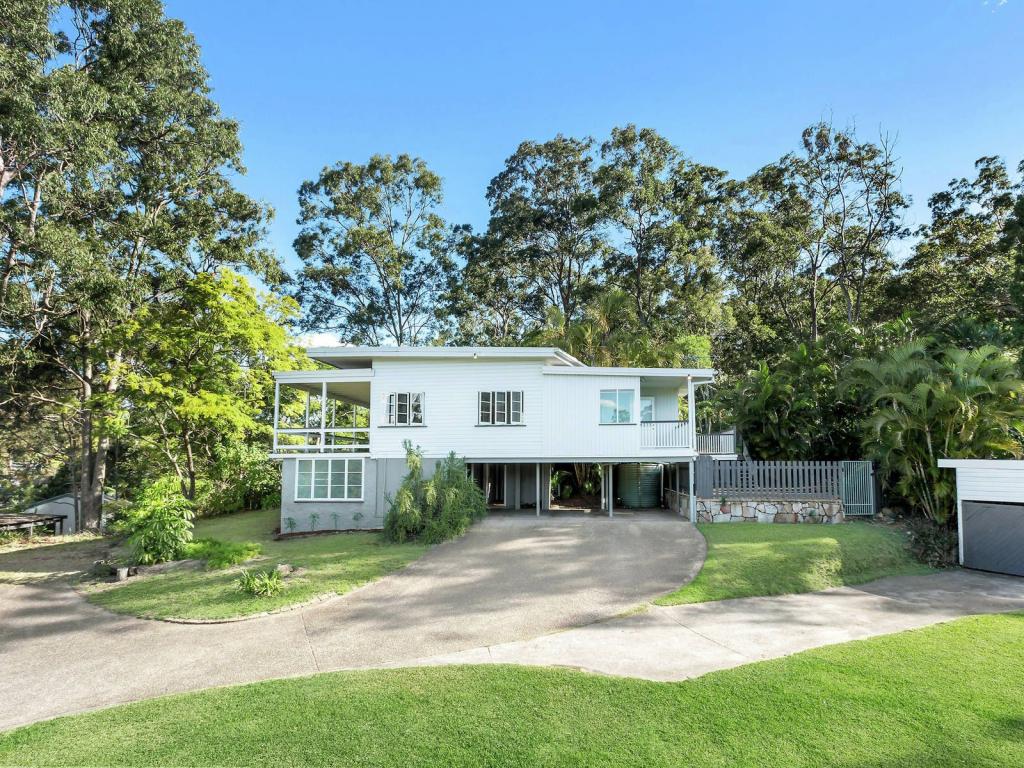 5-7 Stonehenge St, Chapel Hill, QLD 4069