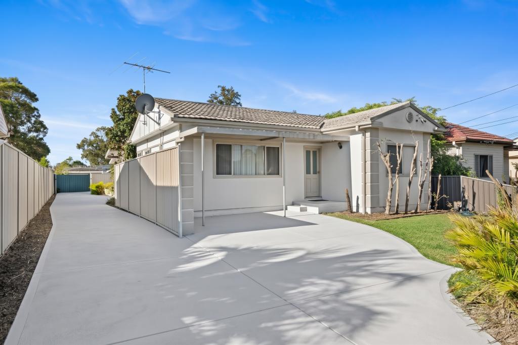 121 Carpenter St, Colyton, NSW 2760