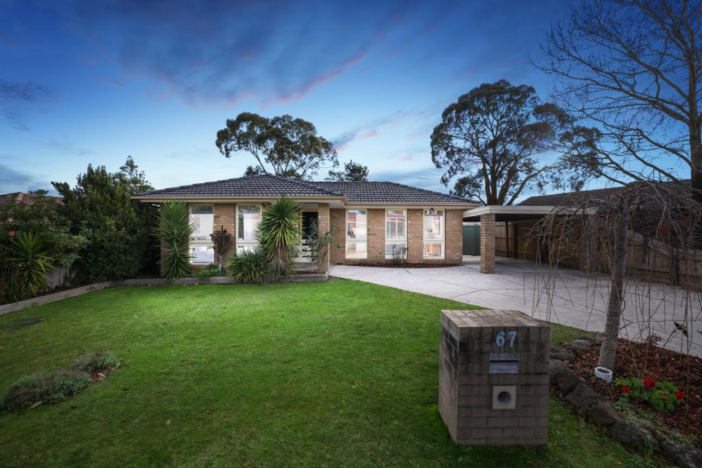 67 Goulburn Dr, Rowville, VIC 3178