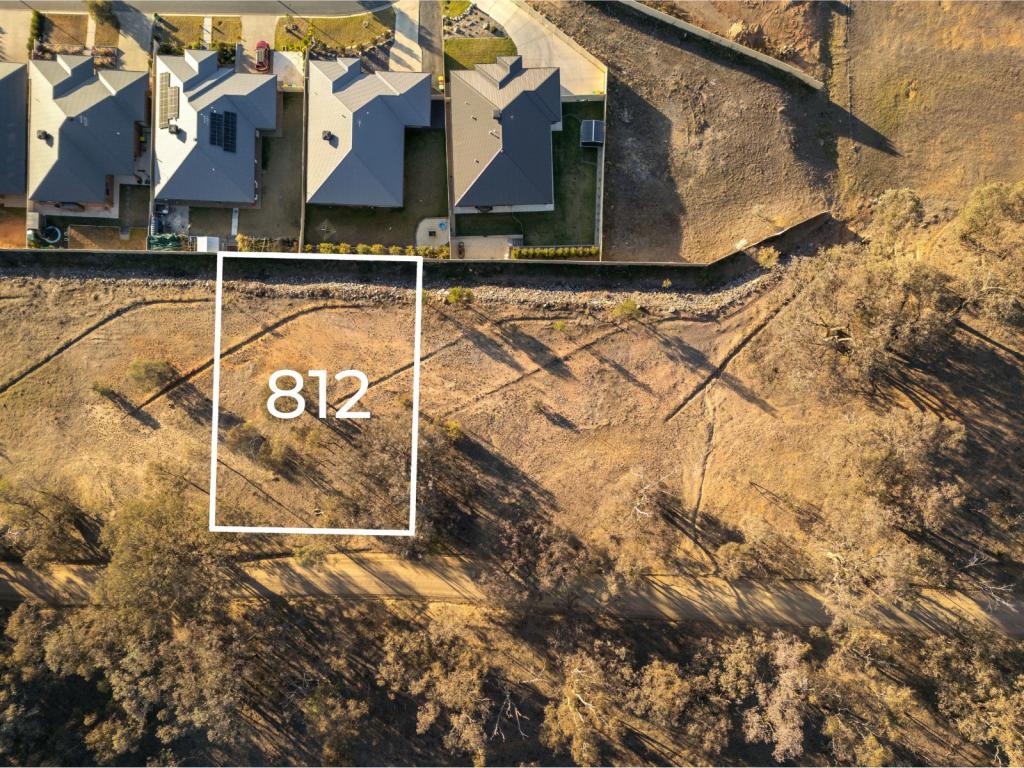 812 Pearsall St, Hamilton Valley, NSW 2641