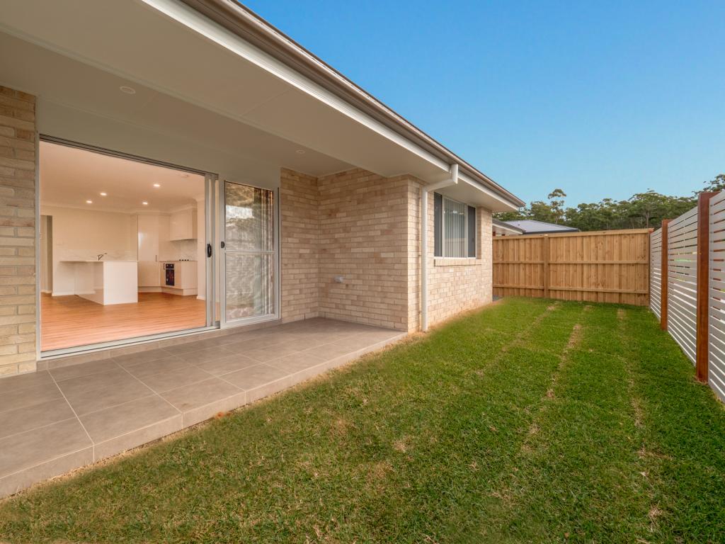 27 Diploma Dr, Thrumster, NSW 2444