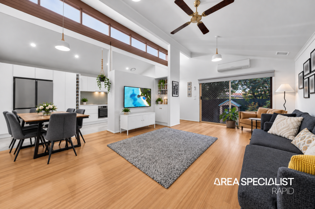 23/22 SOMERVILLE RD, HAMPTON PARK, VIC 3976