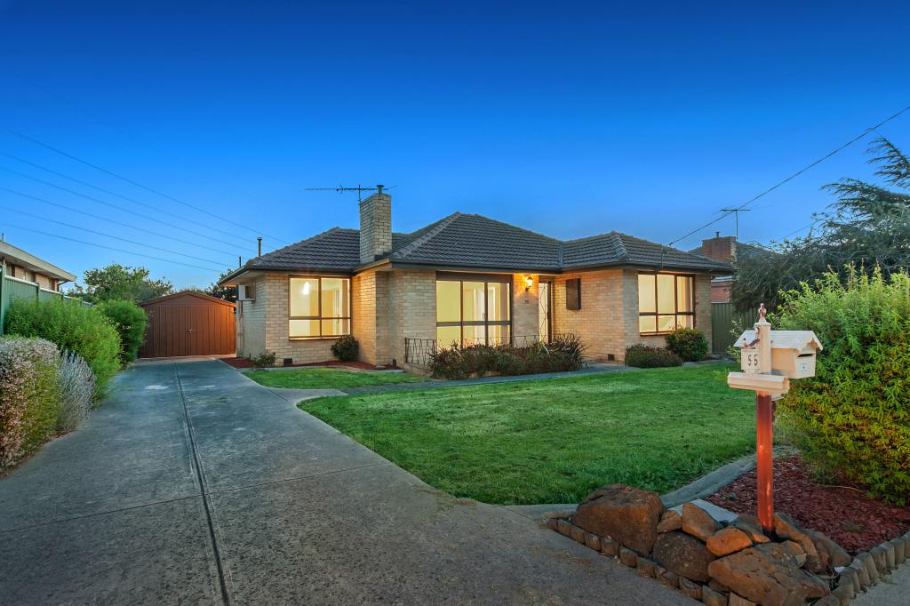 55 Hughes Pde, Reservoir, VIC 3073