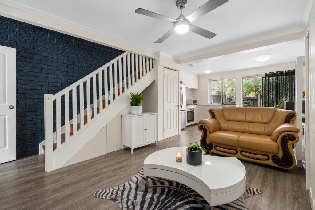 2/13-15 Wills Lane, Capalaba, QLD 4157