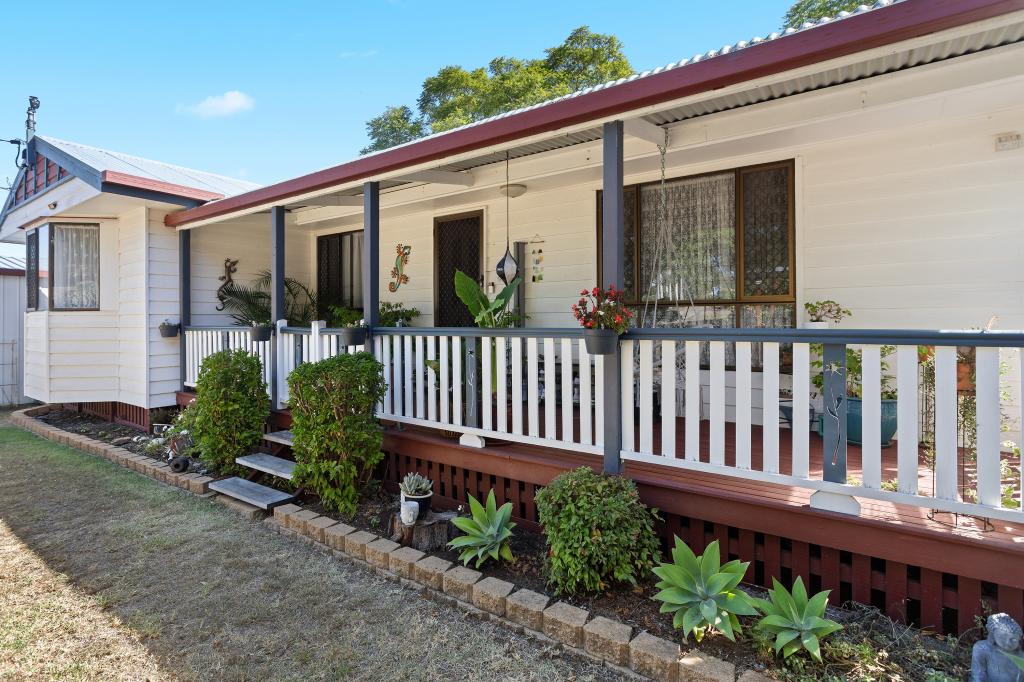 25 Treeline Dr, Gowrie Junction, QLD 4352